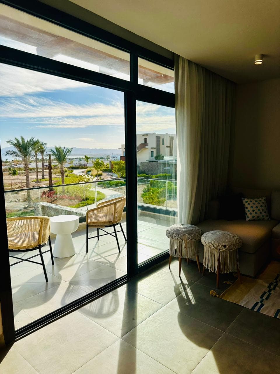 Mesca 1-Bedroom Penthouse โ Full Sea View & Private Jacuzzi image 1